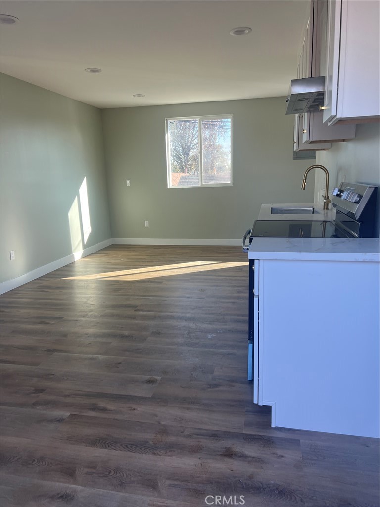 4966 Oregon Avenue, Unit E Long Beach, CA 90805 - Photo 3 of 4