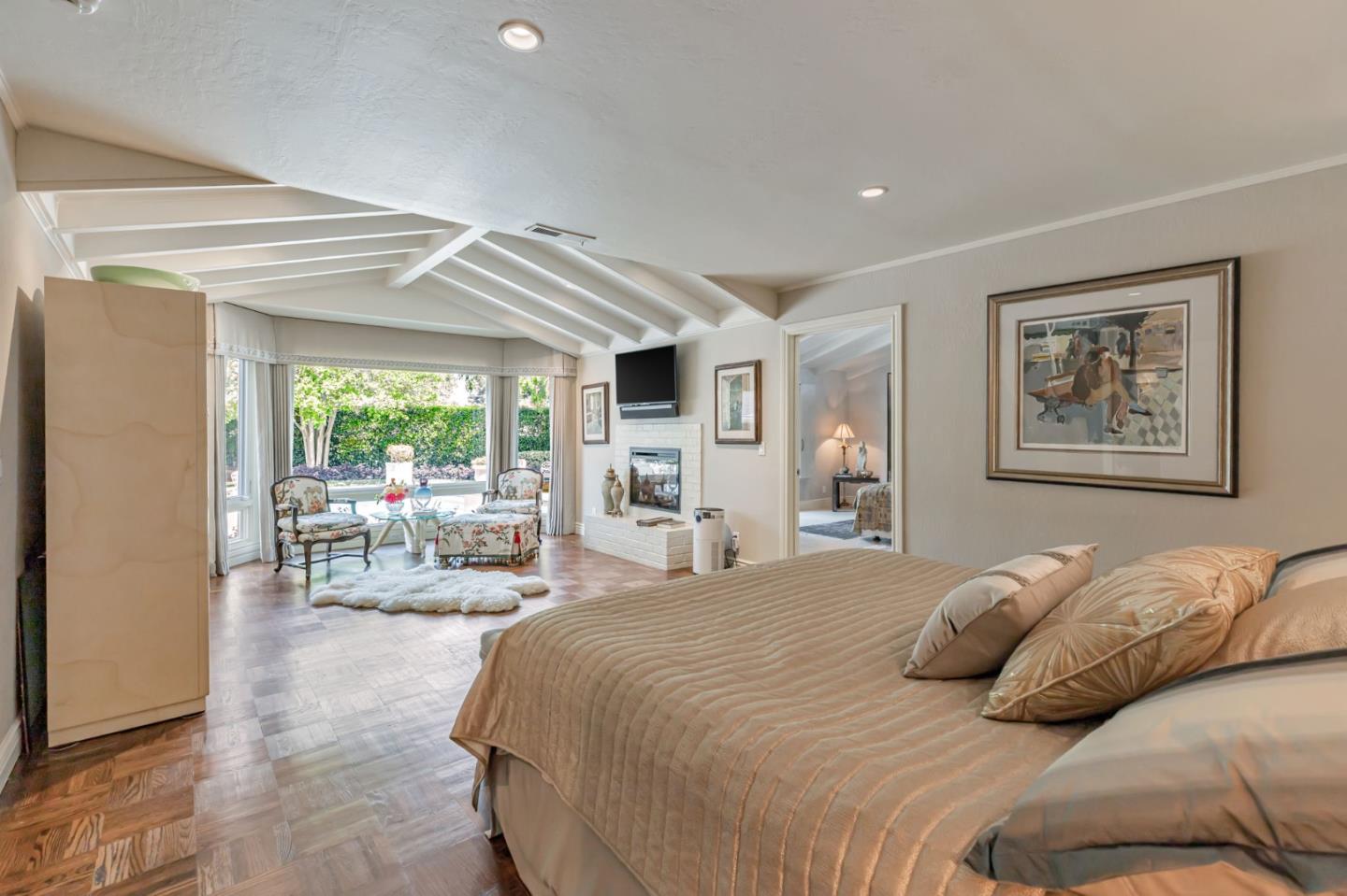 3231 Fieldcrest Drive Sacramento, CA 95821 - Photo 45 of 95 a bedroom with a large bed and a couch