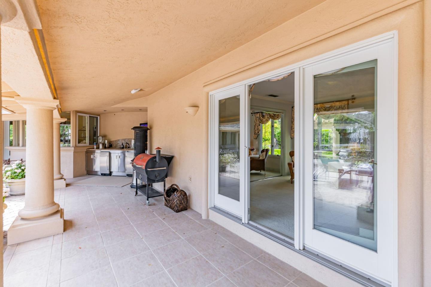 3231 Fieldcrest Drive Sacramento, CA 95821 - Photo 56 of 95