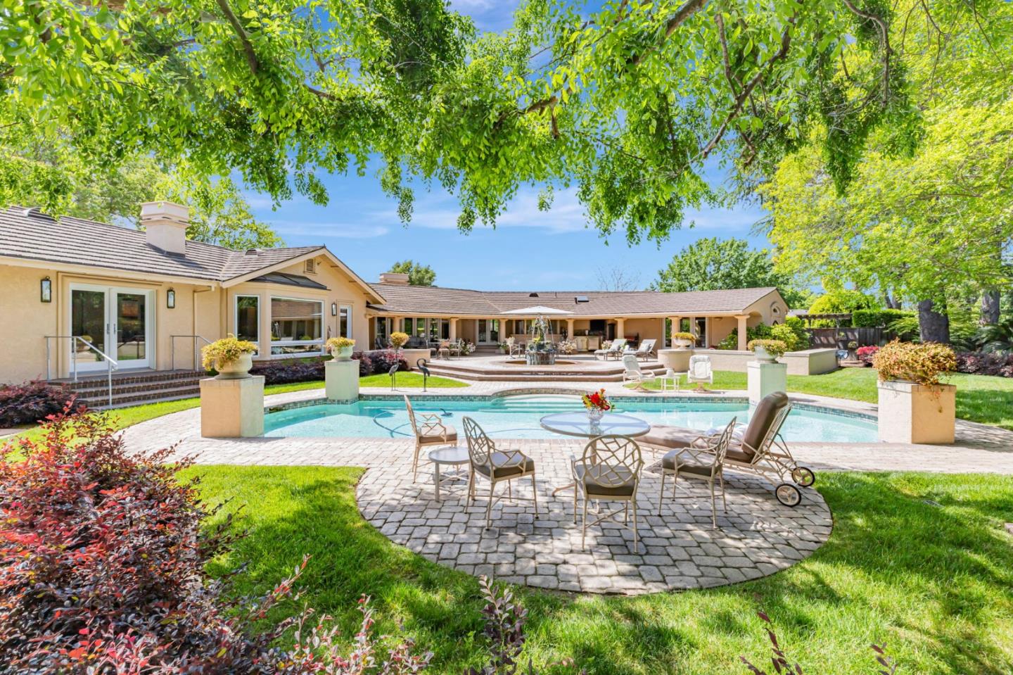 3231 Fieldcrest Drive Sacramento, CA 95821 - Photo 63 of 95