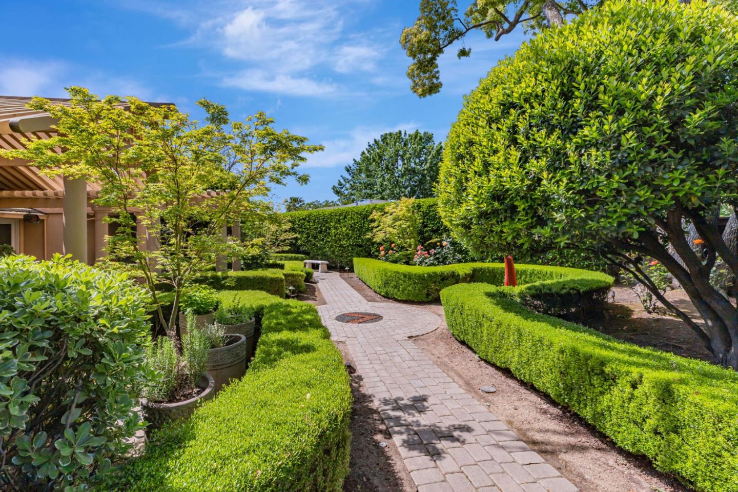 3231 Fieldcrest Drive Sacramento, CA 95821 - Photo 73 of 95