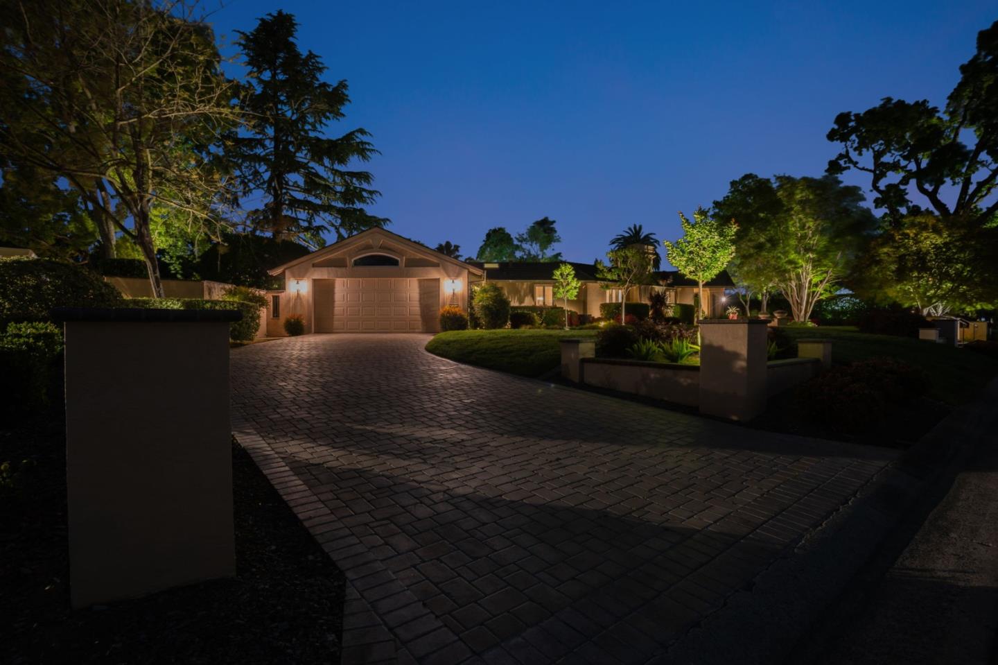 3231 Fieldcrest Drive Sacramento, CA 95821 - Photo 88 of 95 a view of a house with a yard