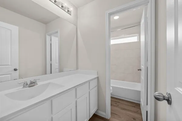 $2,200 | 14091 Chinook Drive, Conroe, TX 77384