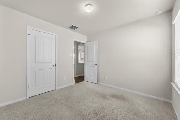 $2,200 | 14091 Chinook Drive, Conroe, TX 77384