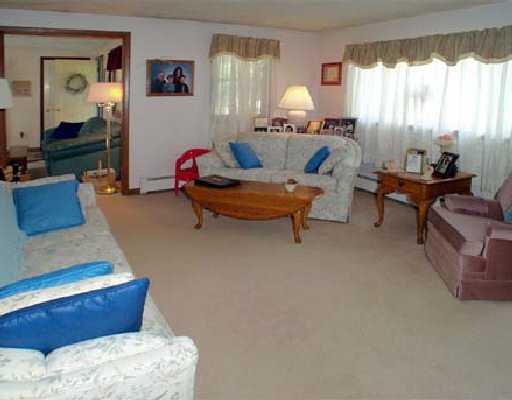 7 Dongay Road Smithfield, RI 02917 - Photo 3 of 5 Other.