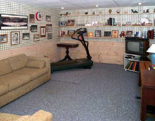 7 Dongay Road Smithfield, RI 02917 - Photo 4 of 5 Other.