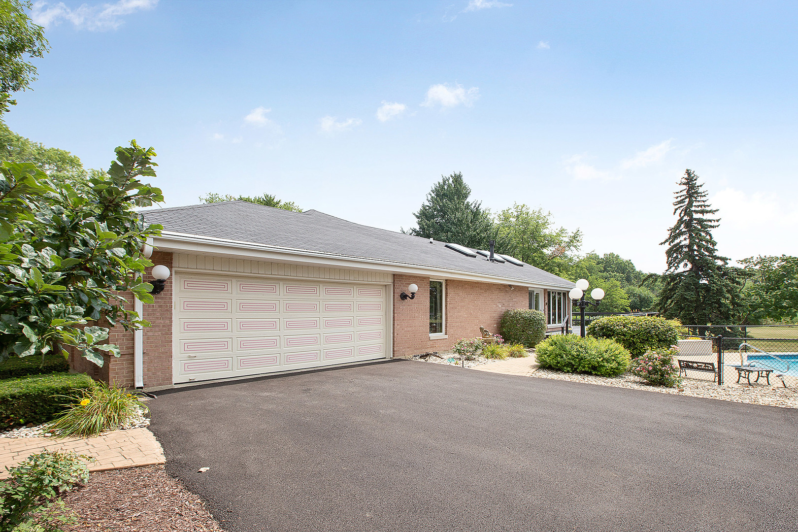 20W441 South Frontage Road Lemont, IL 60439 - Photo 7 of 25