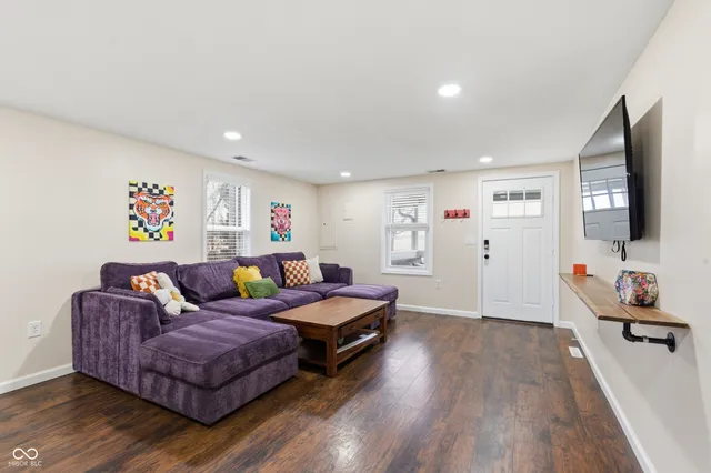 $285,500 | 12230 South McGregor Road, Indianapolis, IN 46259