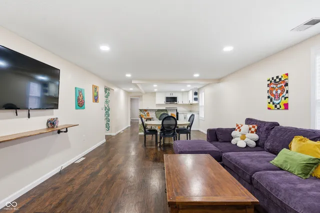 $285,500 | 12230 South McGregor Road, Indianapolis, IN 46259