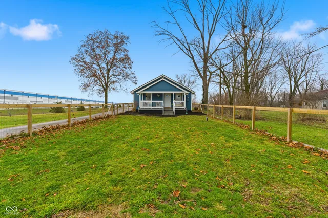 $285,500 | 12230 South McGregor Road, Indianapolis, IN 46259