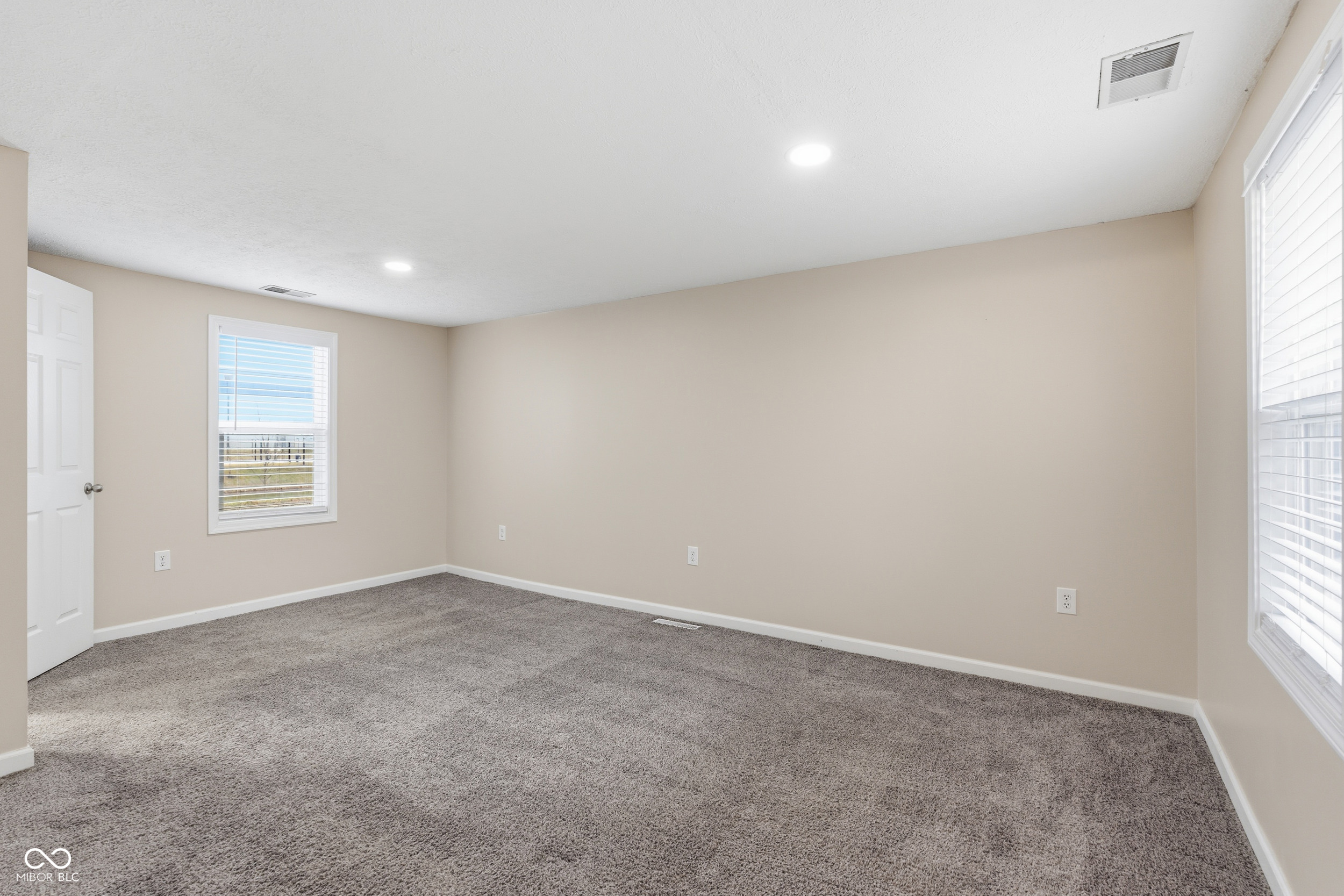 12230 South McGregor Road Indianapolis, IN 46259 - Photo 8 of 34