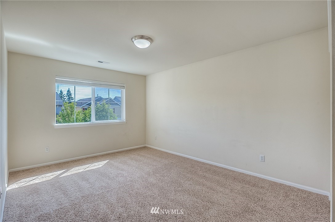 16100 35th Park Southeast Bothell, WA 98012 - Photo 14 of 19