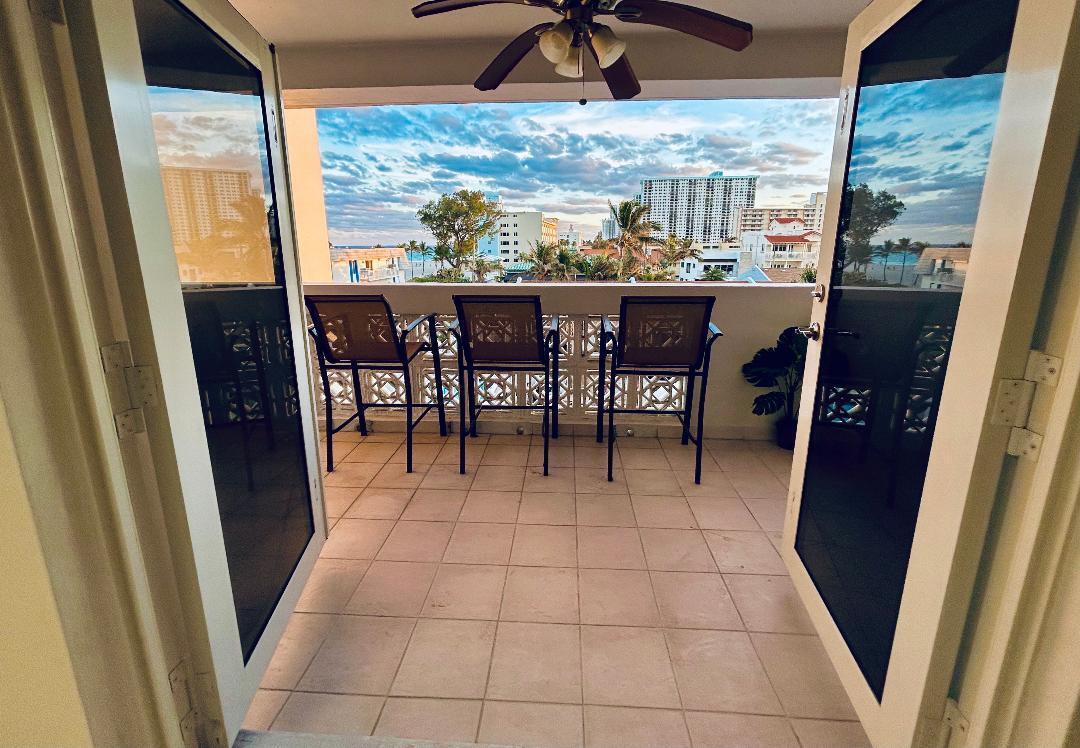 320 South Surf Road, Unit 402 Hollywood, FL 33019 - Photo 12 of 30 402 new