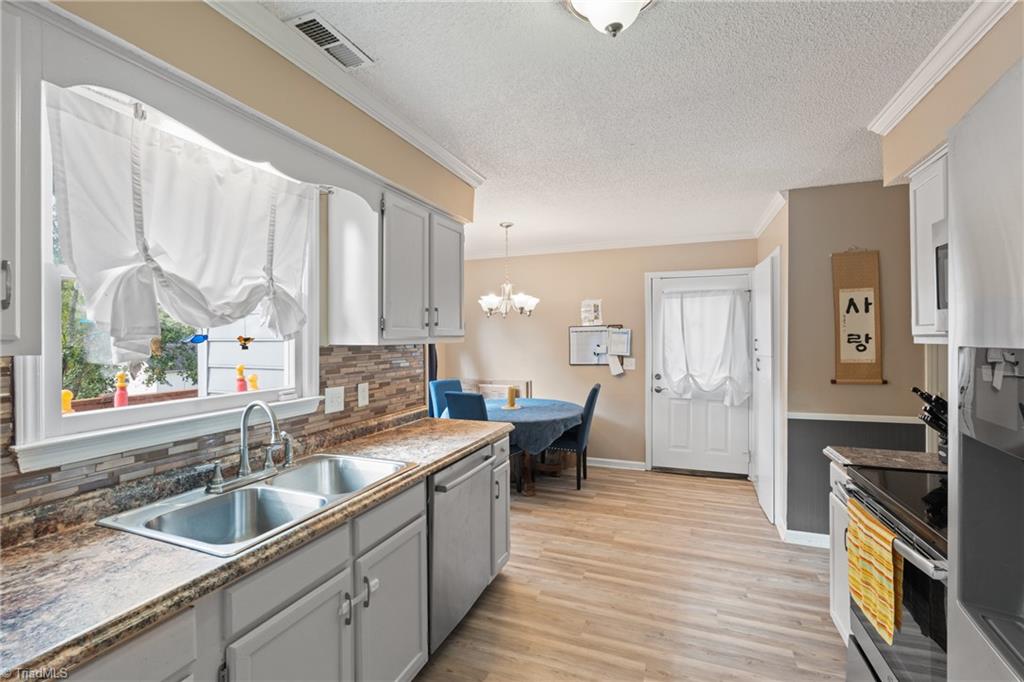 3570 Cedar Post Road Winston-Salem, NC 27127 - Photo 7 of 41 Gallery Image 7