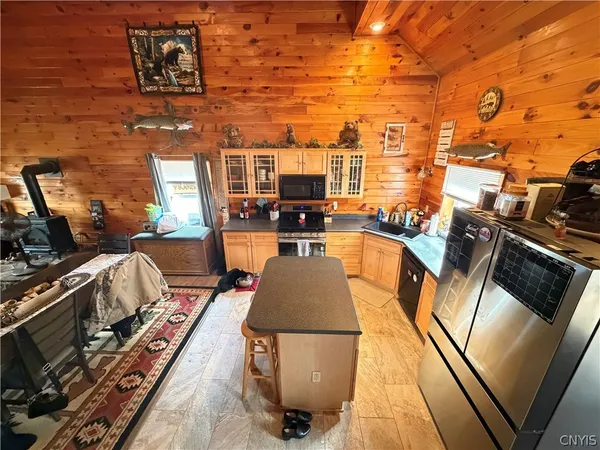 $360,000 | 6962 Farr Road, Leyden, NY 13309