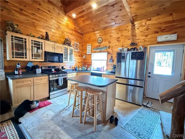 $360,000 | 6962 Farr Road, Leyden, NY 13309
