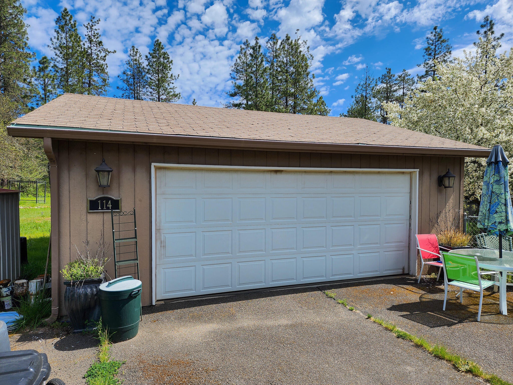 114 Lone Mountain Road O'Brien, OR 97523 - Photo 3 of 38 detached garage