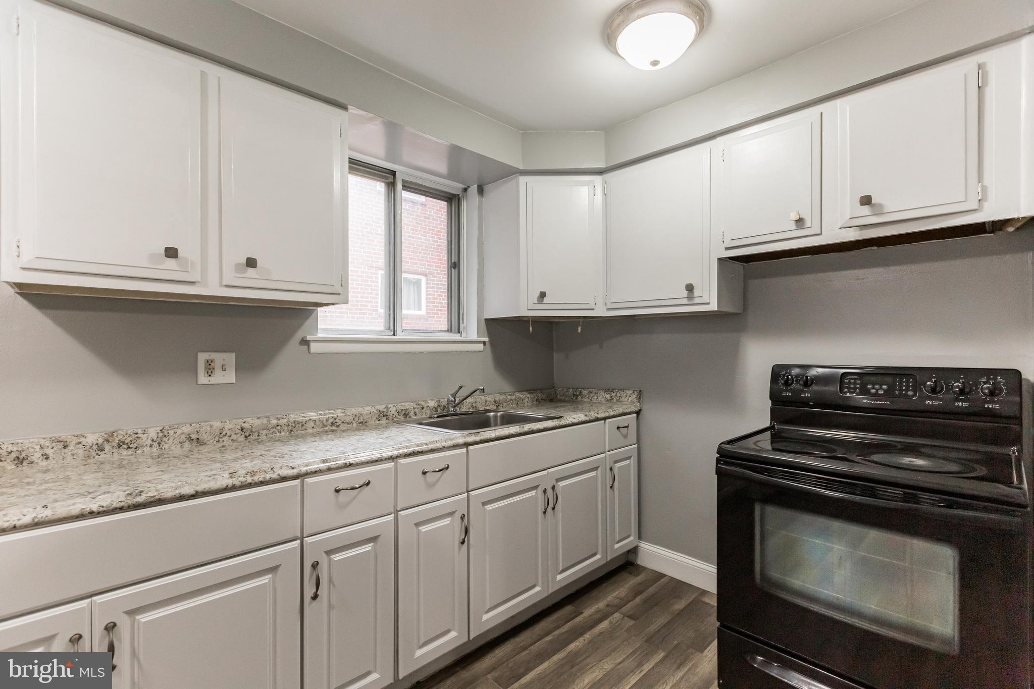 1332 Rainer Road Brookhaven, PA 19015 - Photo 13 of 30