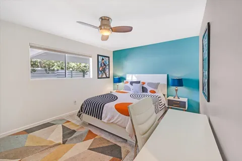 $1,075,000 | 400 West Vía Escuela, Palm Springs, CA 92262