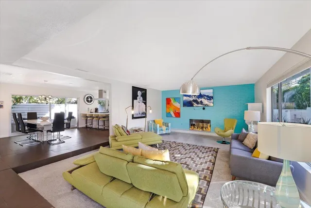 $1,075,000 | 400 West Vía Escuela, Palm Springs, CA 92262