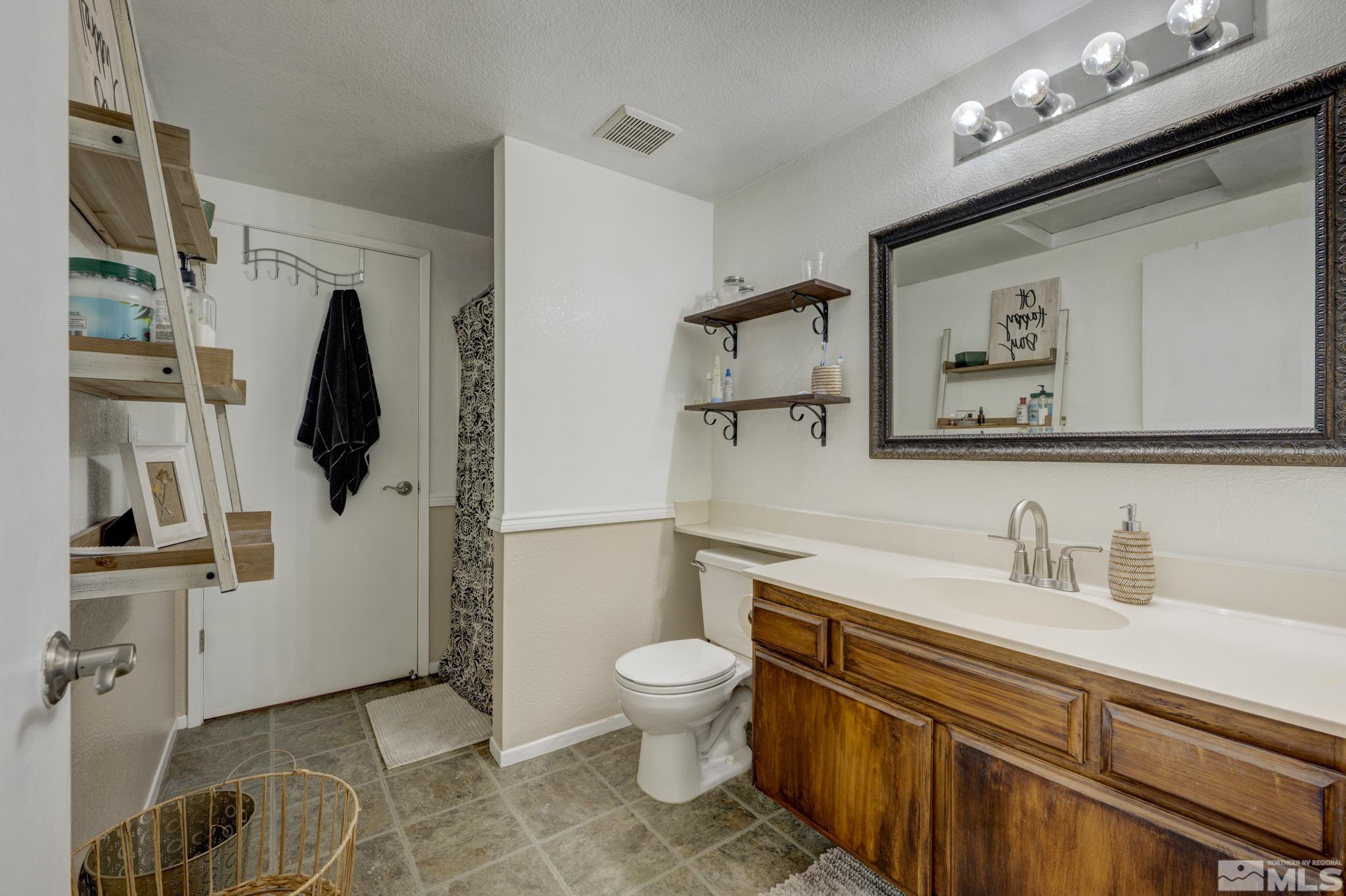 7706 Barnsdale Road Reno, NV 89511 - Photo 8 of 13 Photo 8
