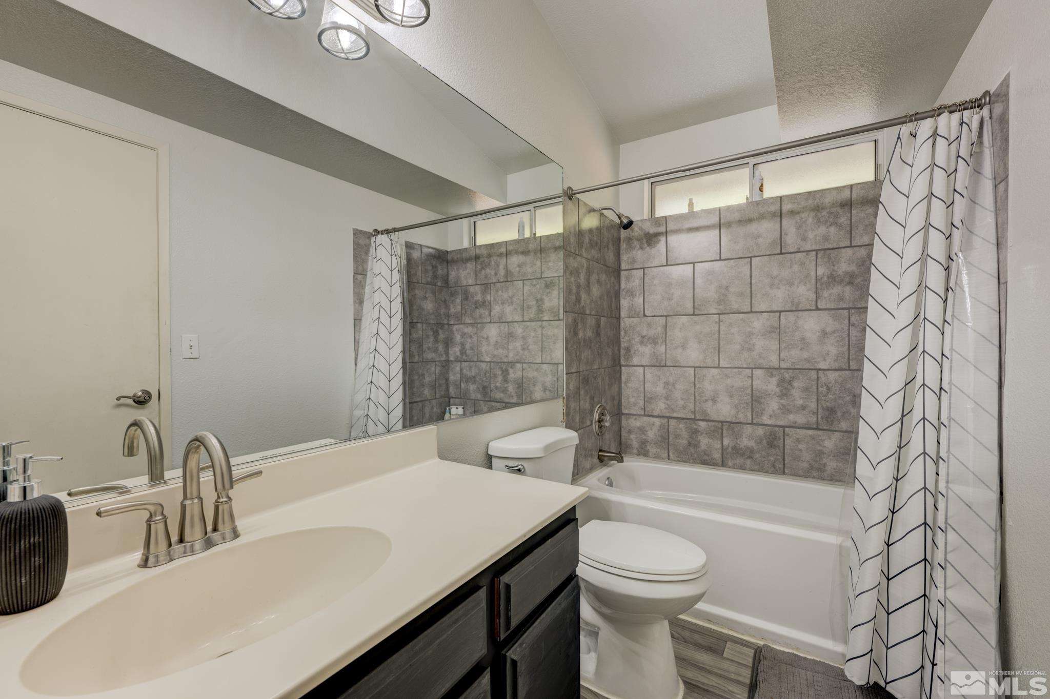 7706 Barnsdale Road Reno, NV 89511 - Photo 9 of 13 Photo 9