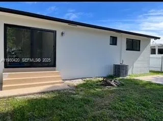 $780,000 | 4990 East Palm Court, Hialeah, FL 33013