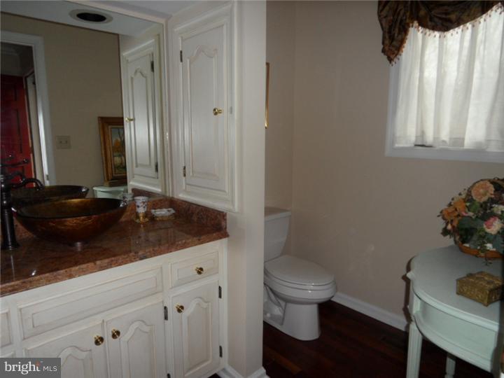 68 Barr Road Malvern, PA 19355 - Photo 16 of 23 Bathroom