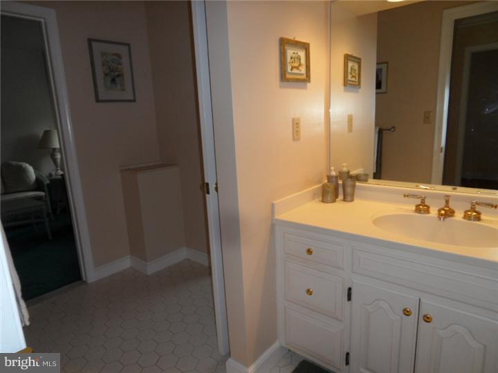 68 Barr Road Malvern, PA 19355 - Photo 18 of 23 Bathroom