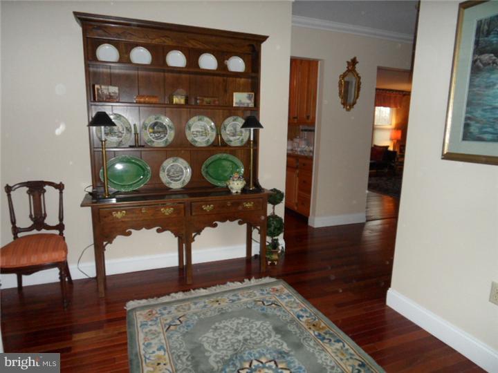 68 Barr Road Malvern, PA 19355 - Photo 6 of 23 Foyer