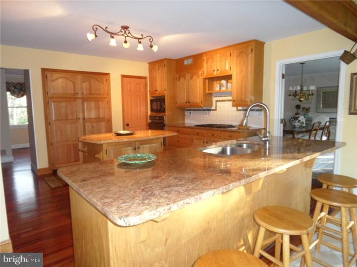 68 Barr Road Malvern, PA 19355 - Photo 10 of 23 Kitchen