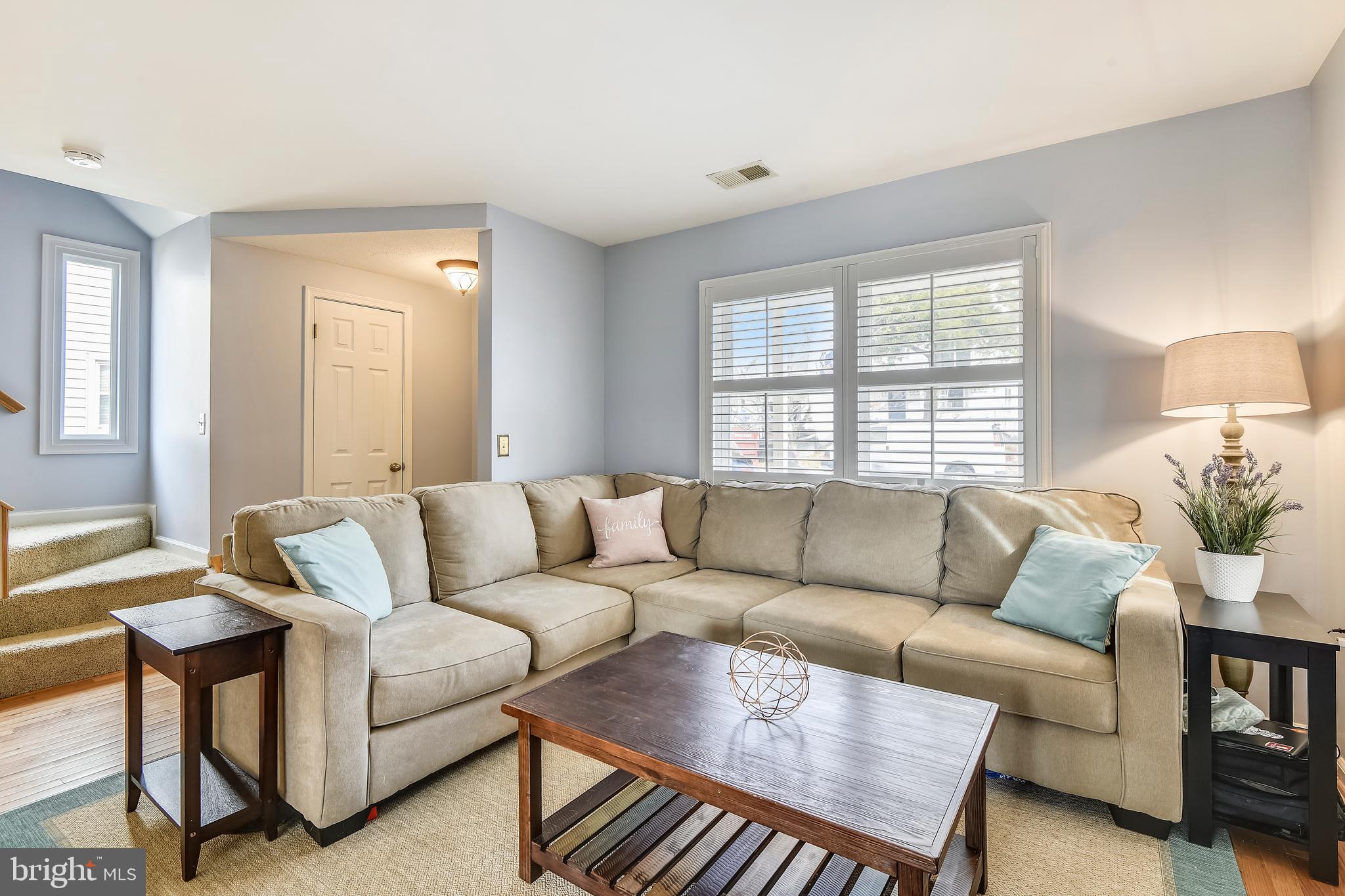 1618 Bishop Road Edgewater, MD 21037 - Photo 3 of 31 Spacious Family Room.