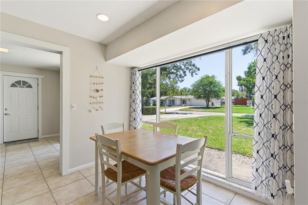 1730 Winfield Road North Clearwater, FL 33756 - Photo 11 of 58