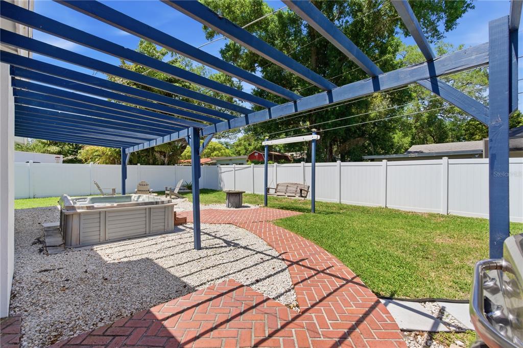 1730 Winfield Road North Clearwater, FL 33756 - Photo 35 of 58