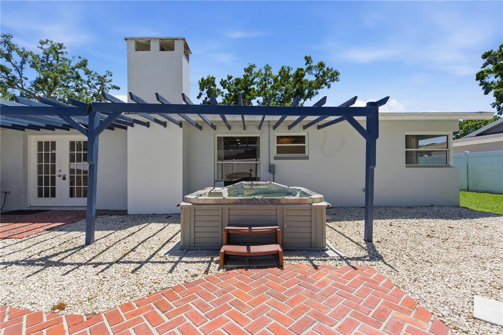 1730 Winfield Road North Clearwater, FL 33756 - Photo 38 of 58