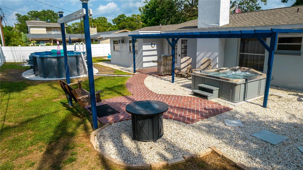 1730 Winfield Road North Clearwater, FL 33756 - Photo 39 of 58