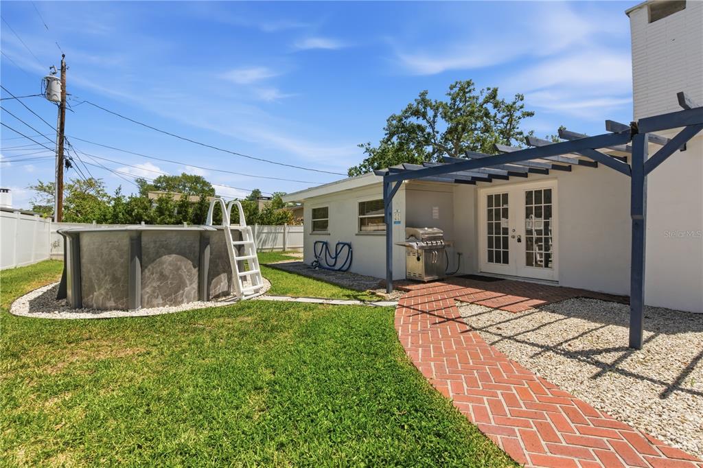 1730 Winfield Road North Clearwater, FL 33756 - Photo 41 of 58