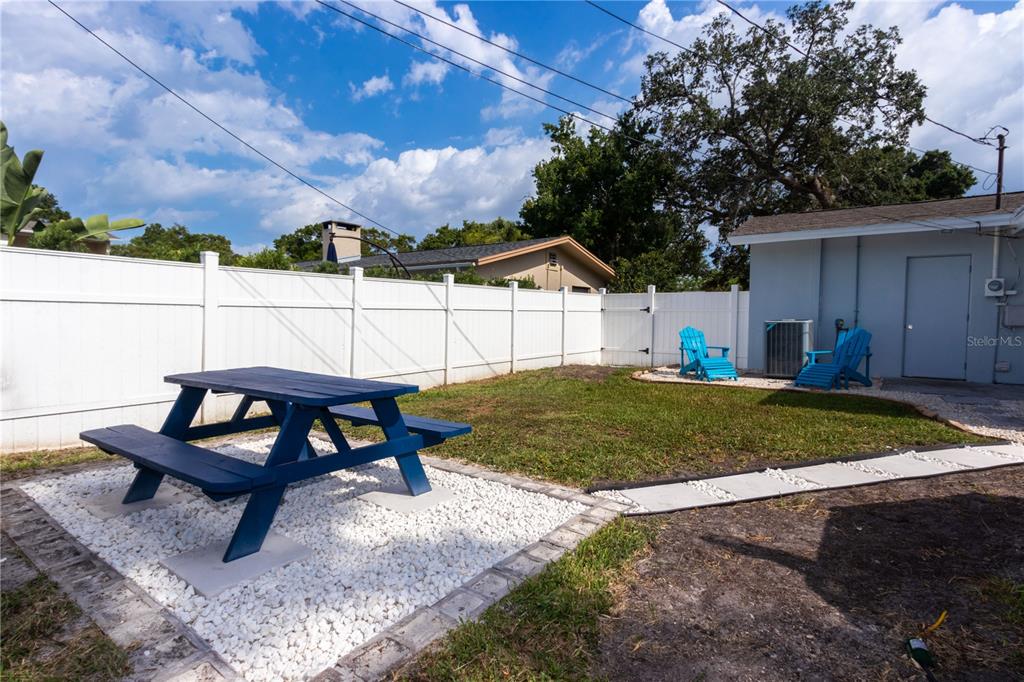 1730 Winfield Road North Clearwater, FL 33756 - Photo 43 of 58