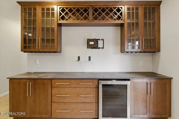 $329,900 | 262 Cresent Street, Harrogate, TN 37752