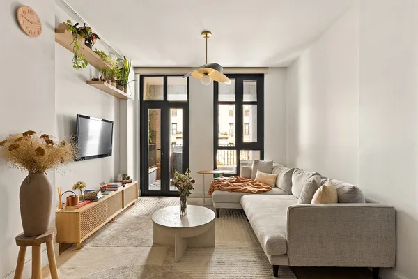 $4,500 | 552 Prospect Place, Unit 3A | Crown Heights