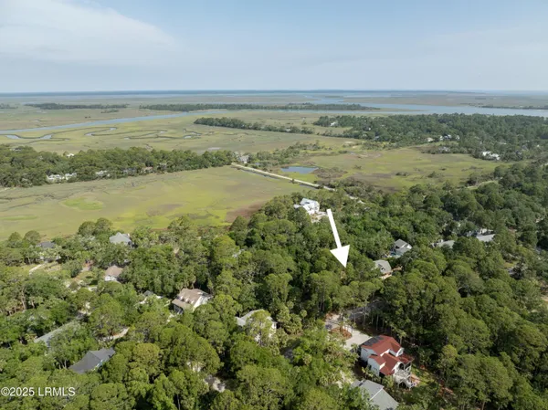 $300,000 | 715 Marlin Drive, Fripp Island, SC 29920