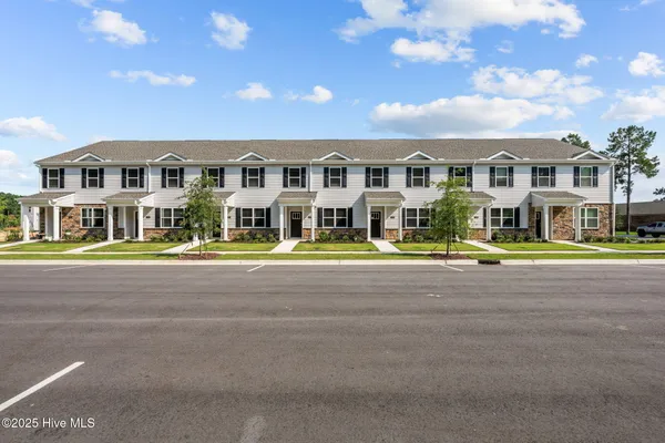 $255,990 | 1020 Bayard Wootten Way, New Bern, NC 28562