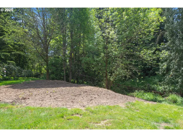 $200,000 | Southeast Lonny Court, Hillsboro, OR 97123