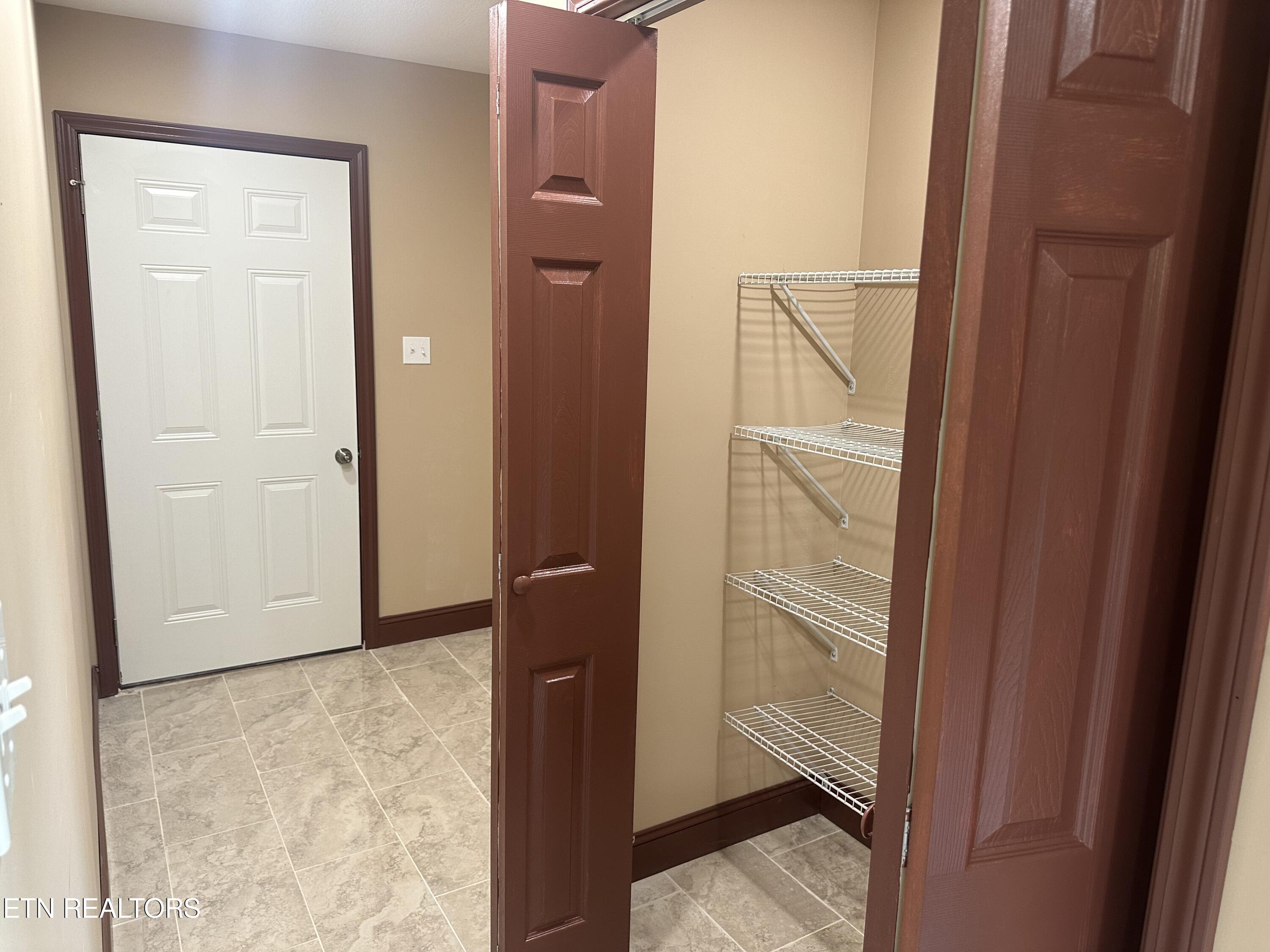 556 Pine Ridge Road Clinton, TN 37716 - Photo 21 of 29 IMG_1557