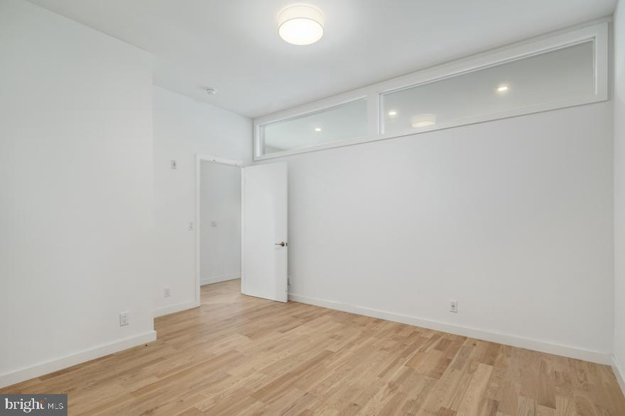 507 South 8th Street, Unit 307 Philadelphia, PA 19147 - Photo 6 of 11