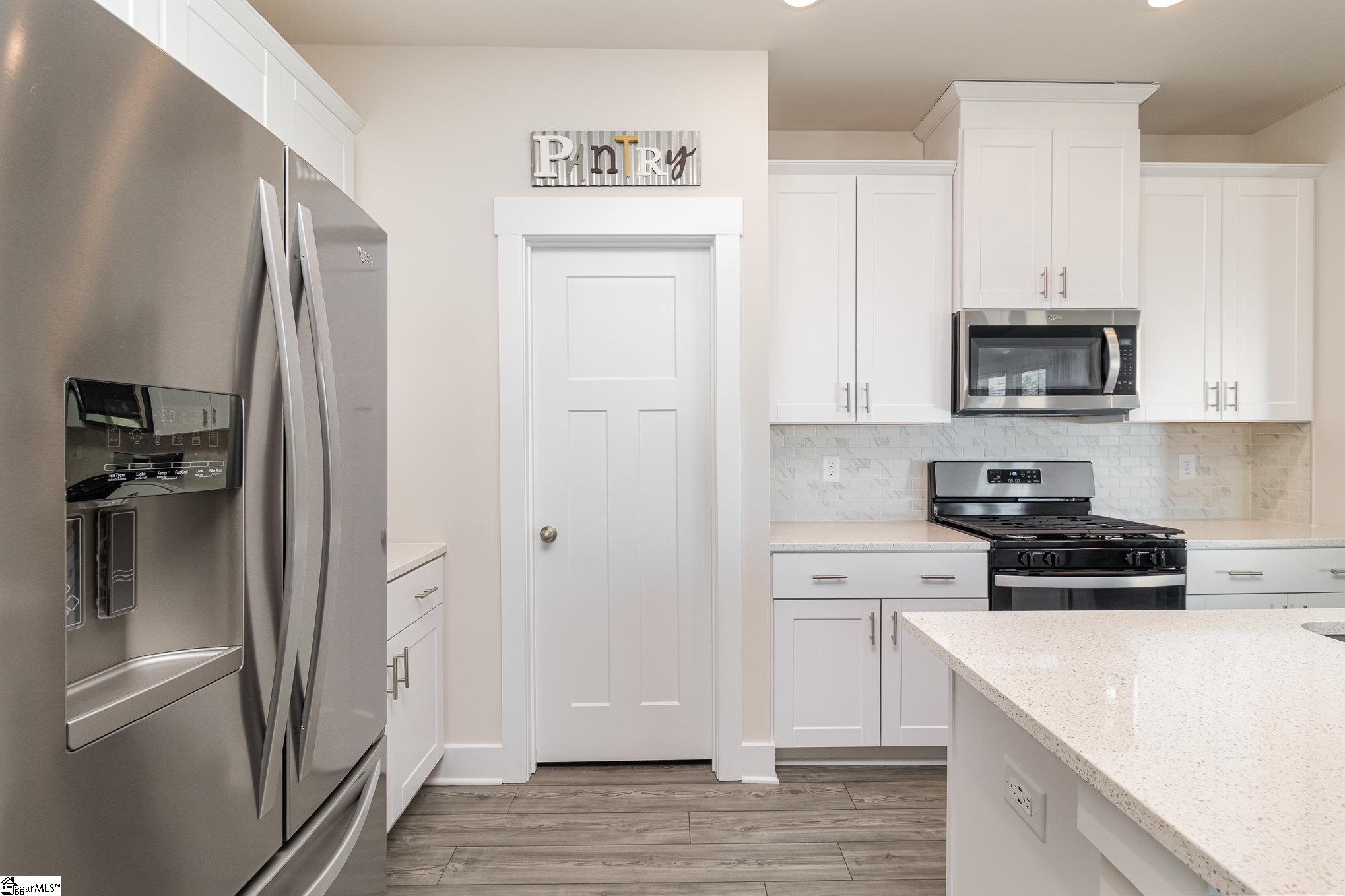 607 Splendid Place Simpsonville, SC 29680 - Photo 7 of 27 Gallery Image 7