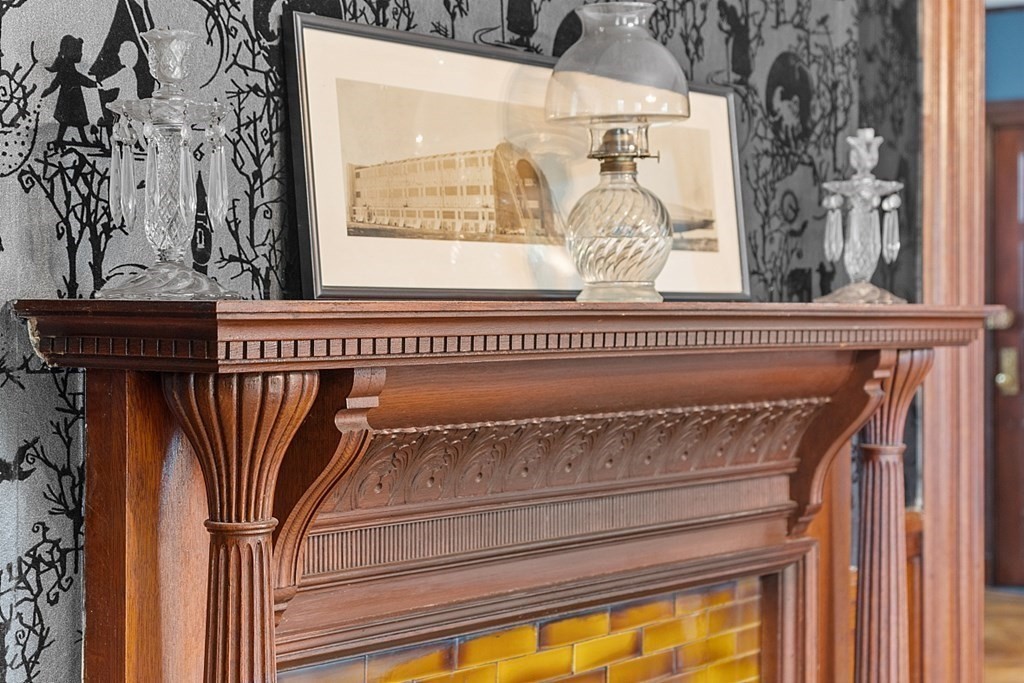 23 Wellesley Park Boston, MA 02124 - Photo 24 of 42 a view of rack on the wall