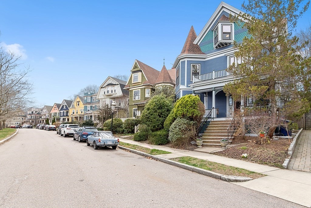 23 Wellesley Park Boston, MA 02124 - Photo 3 of 42 a view of multiple houses with a street