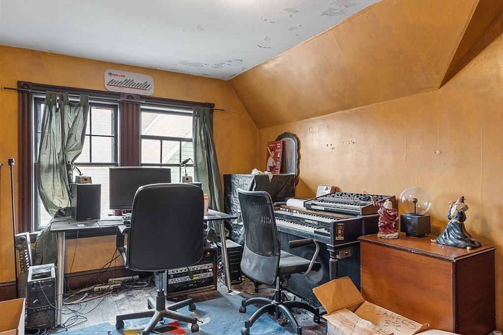 23 Wellesley Park Boston, MA 02124 - Photo 42 of 42 a work room with furniture and windows