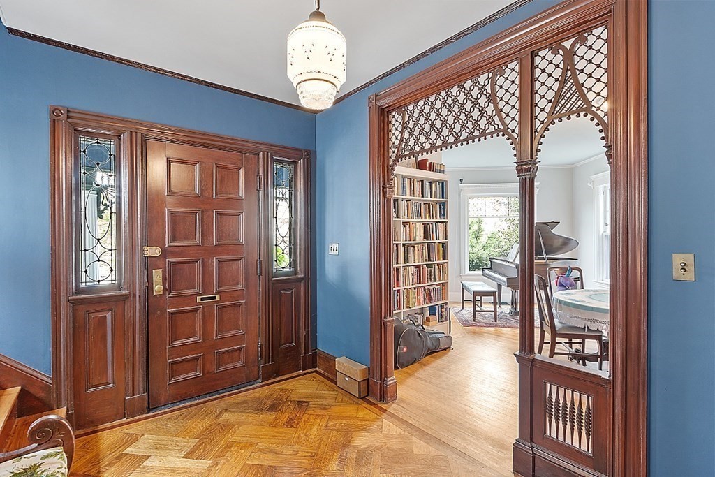 23 Wellesley Park Boston, MA 02124 - Photo 10 of 42